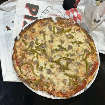 Bernie's Hometown Pizzeria - Pizza Near Me - Racine, Wisconsin