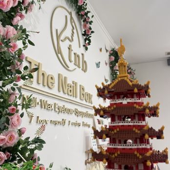 The Nail Box - Nail Salons Near Me - Chicago, Illinois