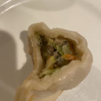 Red Onion - Vegetable Steamed Dumplings - Taiwanese Near Me - Edison, New Jersey