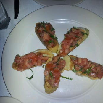 Baci Bistro - Italian Near Me - Kailua, Hawaii