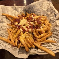 Longshots Bar & Grill - Cheese Fries were excellent!