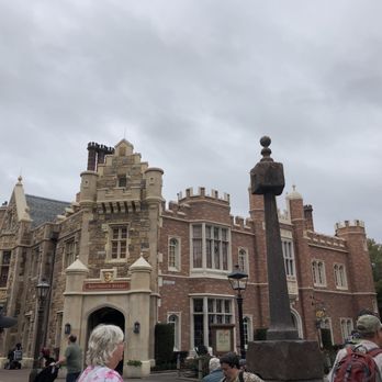 United Kingdom Pavilion - Amusement Parks Near Me - Orlando, Florida United Kingdom Pavilion - Amusement Parks Near Me - Orlando, Florida