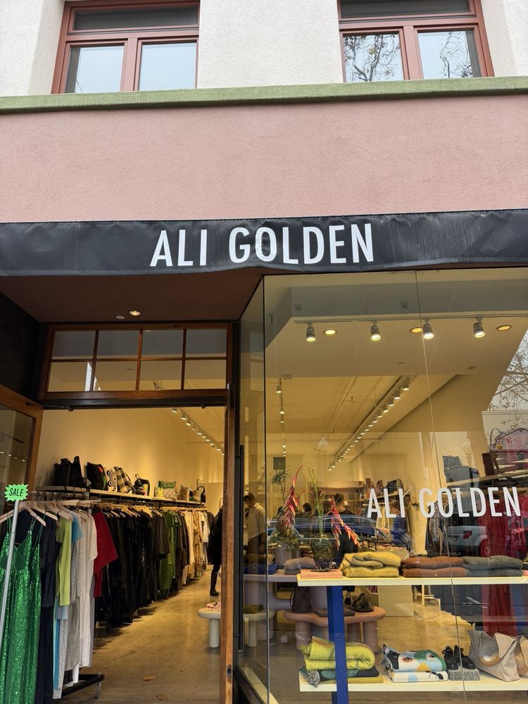 Ali Golden Logo