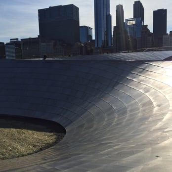 BP Pedestrian Bridge - Landmarks & Historical Buildings Near Me - Chicago, Illinois