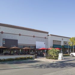 Sprinkles Cupcakes & Sprinkles Ice Cream at Corona del Mar Plaza in Newport Beach