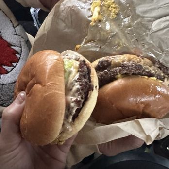 Dilo's - Single smash and double smash - Donuts Near Me - Hudson falls, New York