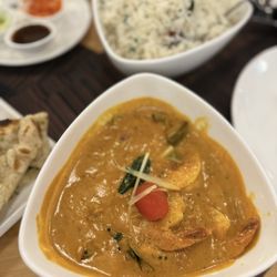 Royal Spice Fine Indian Cuisine - Shrimp Mango Curry