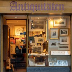 Claudia Täuber - Antiquitäten Täuber storefront