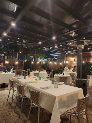 Ferraro's Kitchen Restaurant and Wine Bar by null