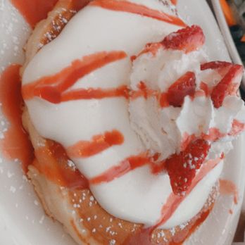 Moke’s Bread And Breakfast - Strawberry pancakes - Breakfast & Brunch Near Me - Honolulu, Hawaii Moke’s Bread And Breakfast - Strawberry pancakes - Breakfast & Brunch Near Me - Honolulu, Hawaii