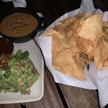 Mercado - Pasadena - Guacamole Habanero Salsa Choriqueso and Chips and 2 Salsas - Mexican Near Me - Pasadena, California