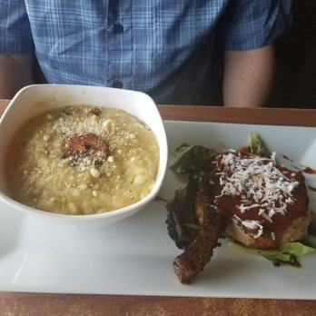 Platos - Pork chop w/ guava rum sauce & risotto - Latin American Near Me - Carolina, Puerto Rico