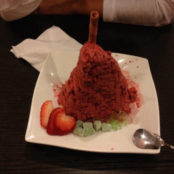Frostcity - Red velvet snow! The strawberries are heart shaped! - Desserts Near Me - Honolulu, Hawaii Frostcity - Red velvet snow! The strawberries are heart shaped! - Desserts Near Me - Honolulu, Hawaii
