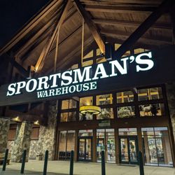 Sportsman's Warehouse - Outside