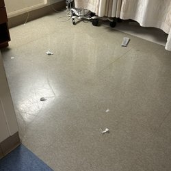 Long Island Jewish Hospital - Clean floors