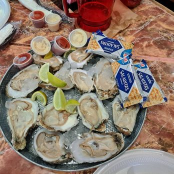 Joe's Oyster Bar - Most awesome oysters! - Seafood Near Me - Port Isabel, Texas Joe's Oyster Bar - Most awesome oysters! - Seafood Near Me - Port Isabel, Texas