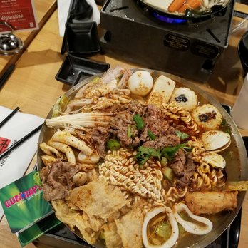 Boiling Point - Taiwanese Near Me - Artesia, California