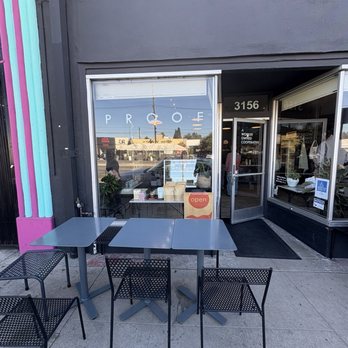 Proof Bakery - Front of the bakery - the only tables are outside in front - Coffee & Tea Near Me - Los Angeles, California