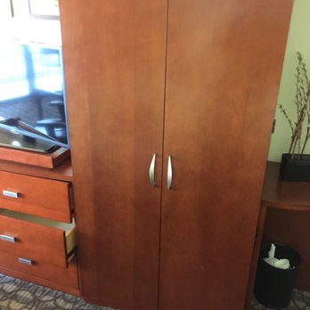 Courtyard by Marriott New Bern - Very small stand up wardrobe - inadequate! - Hotels Near Me - New Bern, North Carolina Courtyard by Marriott New Bern - Very small stand up wardrobe - inadequate! - Hotels Near Me - New Bern, North Carolina