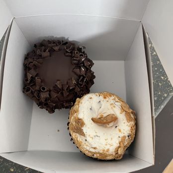 Ohlson's Bakery & Cafe - Killer chocolate and cannoli cupcake - Bakeries Near Me - Williamsville, New York Ohlson's Bakery & Cafe - Killer chocolate and cannoli cupcake - Bakeries Near Me - Williamsville, New York