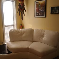 Upper Cutz Barber Shop /Salon - Lounge