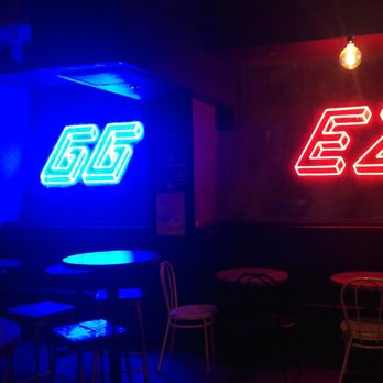 GG EZ Bar - Inside - Sports Bars Near Me - Melbourne, VIC