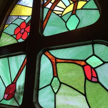 Robins Restaurant - Stain glass window in the alcove. - New American Near Me - Cambria, California
