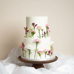 Luna's Cakes & Coffee