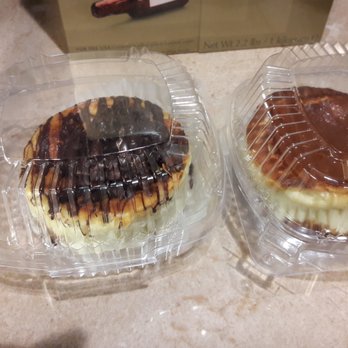 Kohnen's Country Bakery - Mini chocolate cheesecake & mini New York style cheesecake - Bakeries Near Me - Tehachapi, California