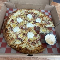 P The White Pizza 10" P The White Pizza 10"