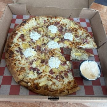 Mondo Pizza - P The White Pizza 10" - Pizza Near Me - Dallas, Texas Mondo Pizza - P The White Pizza 10" - Pizza Near Me - Dallas, Texas