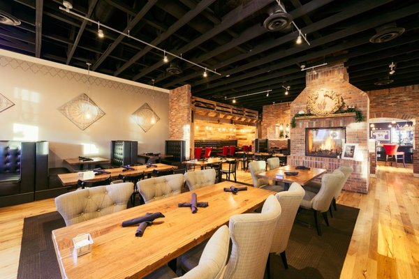 Bourbon Brothers Smokehouse & Tavern by null