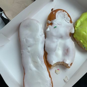 Krispy Kreme - One stale donut an one fresh donut - Donuts Near Me - Hillside, Illinois