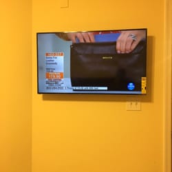 Hangem Up - My 43" Vizio smart tv
