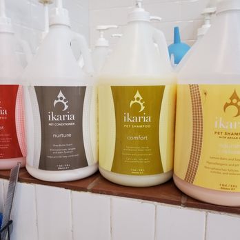 Carroll Gardens Pet Grooming - Products That We Use - Pet Groomers Near Me - Brooklyn, New York Carroll Gardens Pet Grooming - Products That We Use - Pet Groomers Near Me - Brooklyn, New York