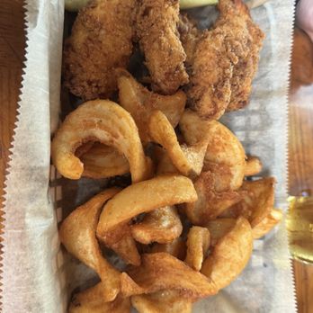 Pickle Barrel Restaurant - Pickle-Brined Chicken Tenders - New American Near Me - Chattanooga, Tennessee
