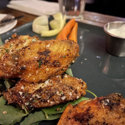 Lilly's Cocktail and Wine - BAKED CHICKEN WINGS