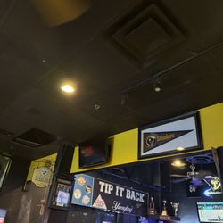 Tip It Back Sports Grille