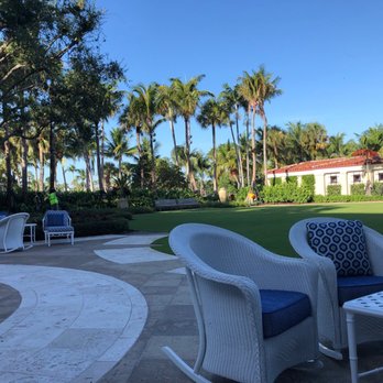 The Breakers News & Gourmet - Outdoor seating - Coffee & Tea Near Me - Palm Beach, Florida The Breakers News & Gourmet - Outdoor seating - Coffee & Tea Near Me - Palm Beach, Florida