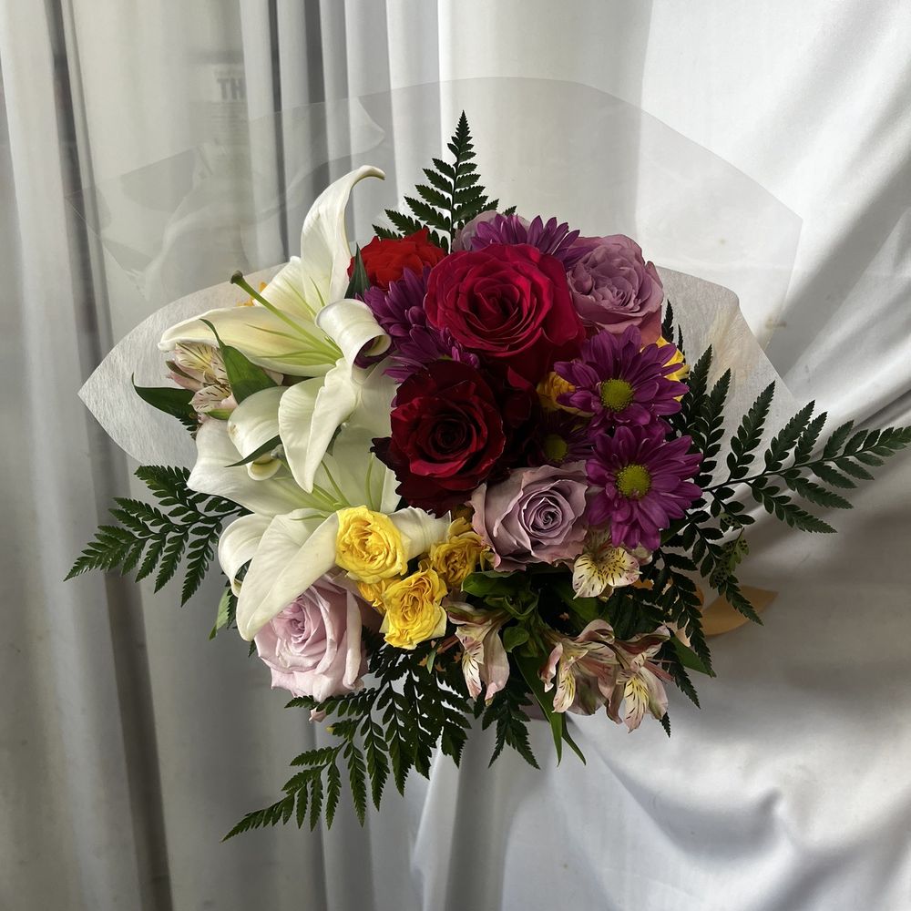 Flower World & Wedding - Florists Near Me - Los Angeles, California
