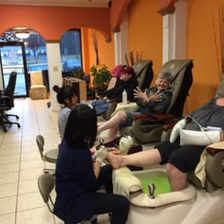 M Nails Salon
