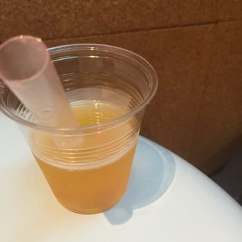 Biju Bubble Tea Room - Peach tea - jasmine green tea + peach nectar + popping guava - highly recommended - Coffee & Tea Near Me - London, XGL Biju Bubble Tea Room - Peach tea - jasmine green tea + peach nectar + popping guava - highly recommended - Coffee & Tea Near Me - London, XGL