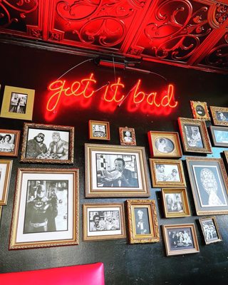 Hot For Pizza by null