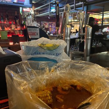 The Juicy Crab - cracking down on - Seafood Near Me - Jacksonville, Florida