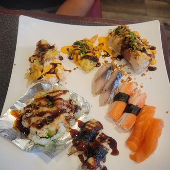 Maru Sushi - Sushi Bars Near Me - Westminster, California