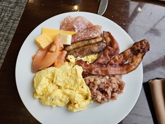 1001 16th St NW by null