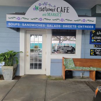Wildflower Cafe - Outside - Breakfast & Brunch Near Me - Clearwater, Florida