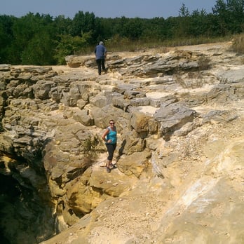 Buffalo Rock State Park - Explore the rock formations - Parks Near Me - Ottawa, Illinois