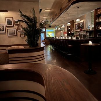 Sparrow - Cocktail Bars Near Me - Chicago, Illinois Sparrow - Cocktail Bars Near Me - Chicago, Illinois