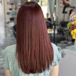 Uptown Salon Spa - Hair color